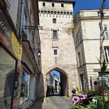 T2 Aux 2 Marronniers Apartamento